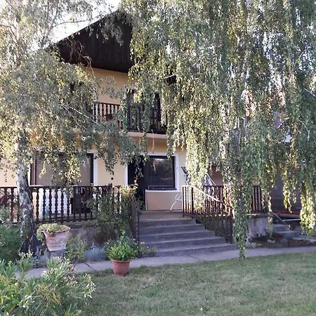 Toldi Apartman Gasthof Keszthely