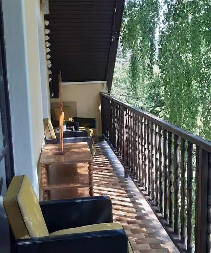 Гостевой дом Toldi Apartman