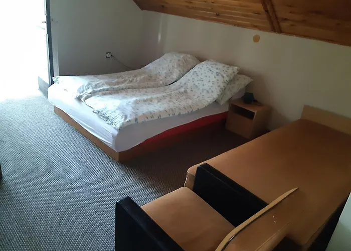 Toldi Apartman Кестхей